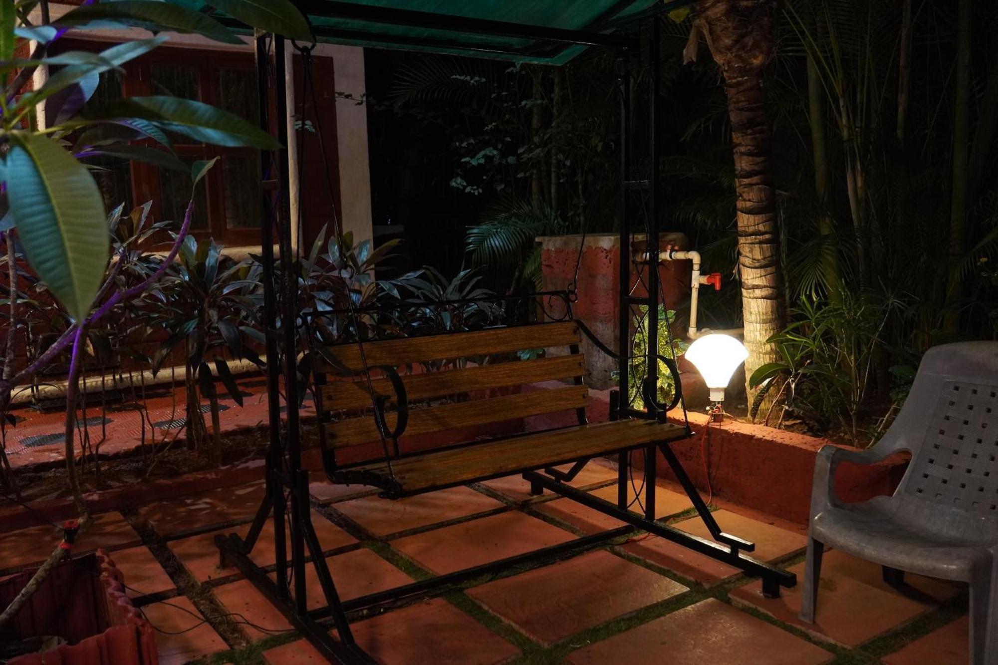 Redstone House By Oxystays Hospitality Ganpatipule Exterior photo