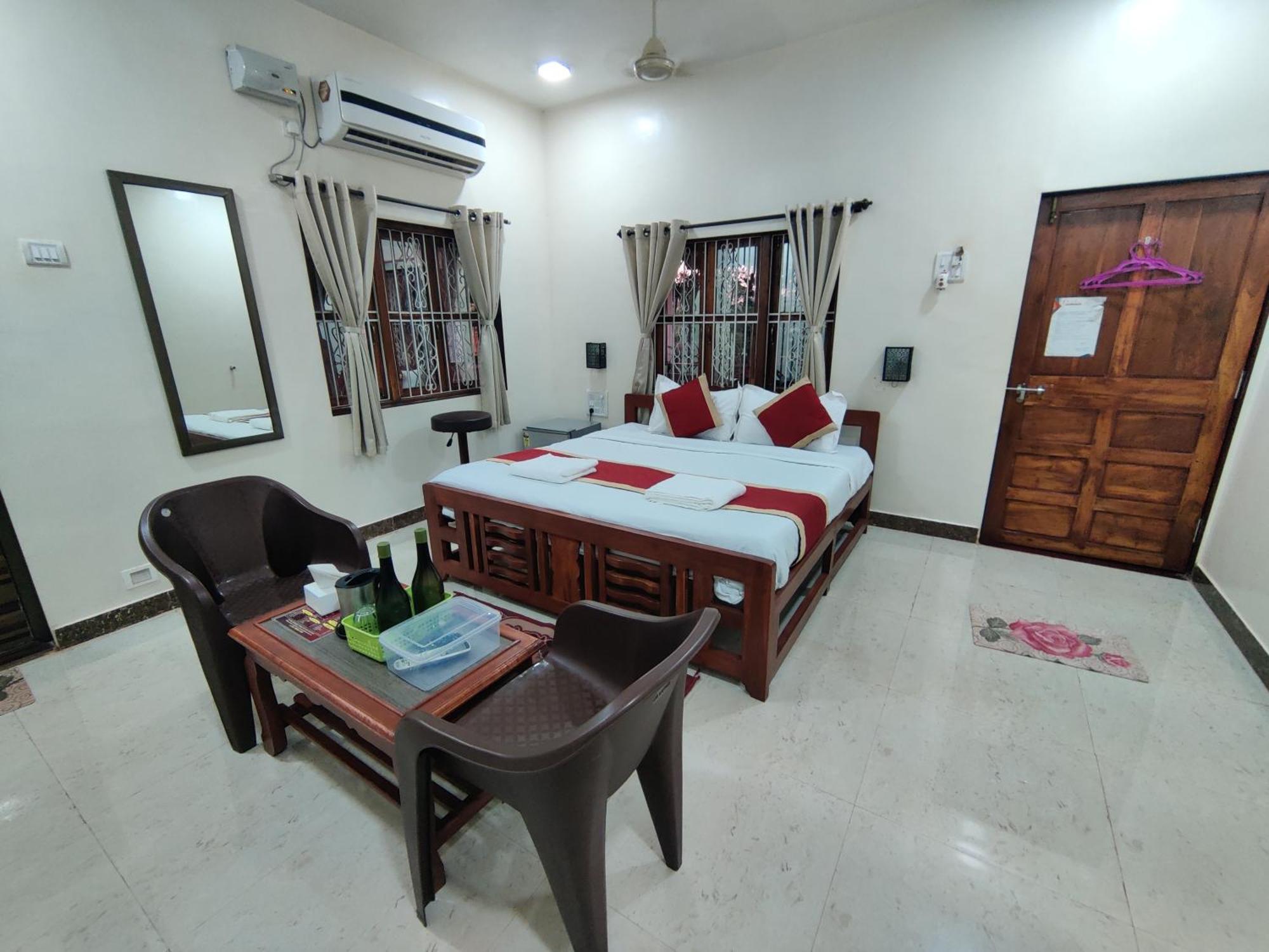 Redstone House By Oxystays Hospitality Ganpatipule Exterior photo