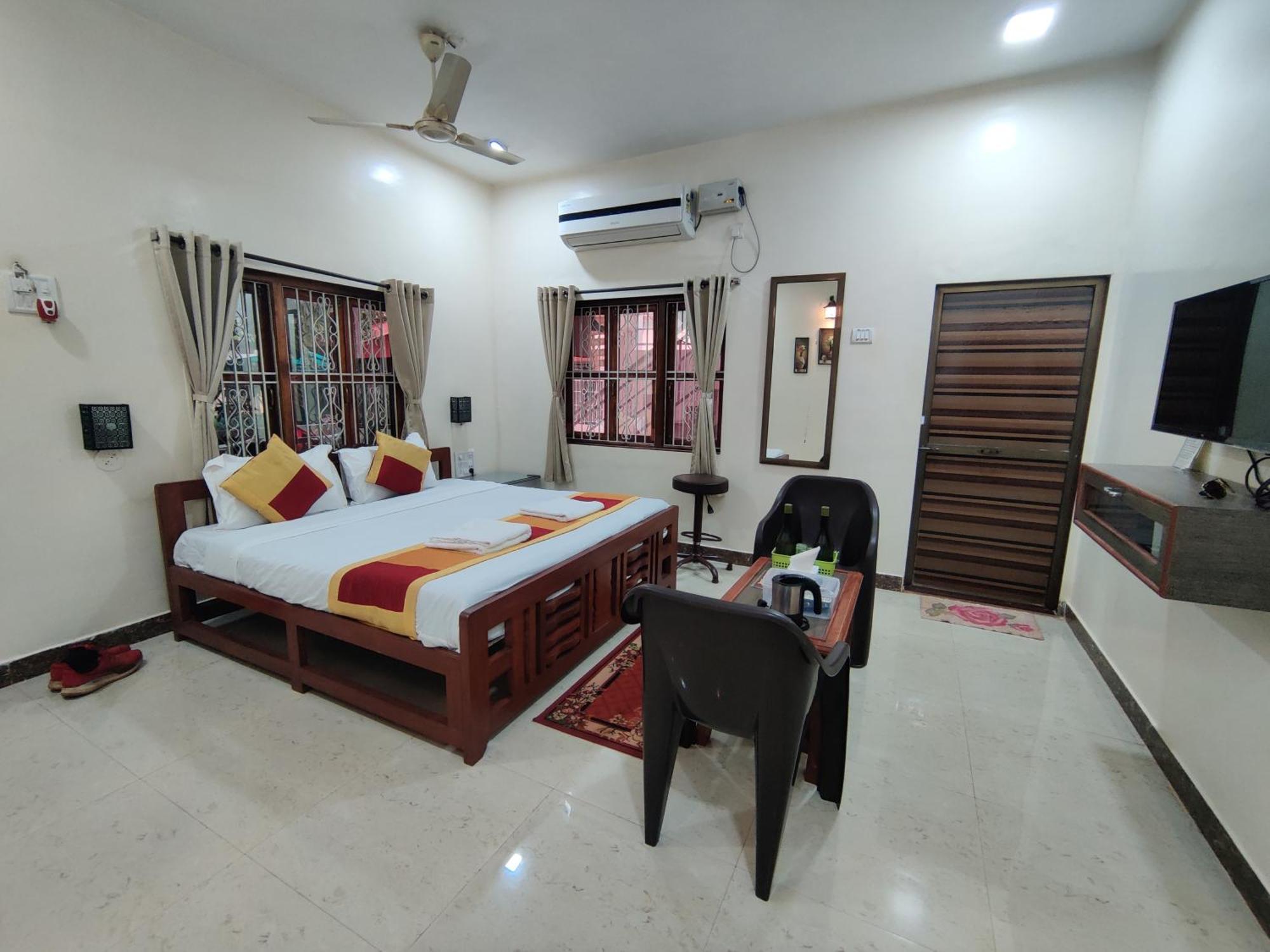Redstone House By Oxystays Hospitality Ganpatipule Exterior photo